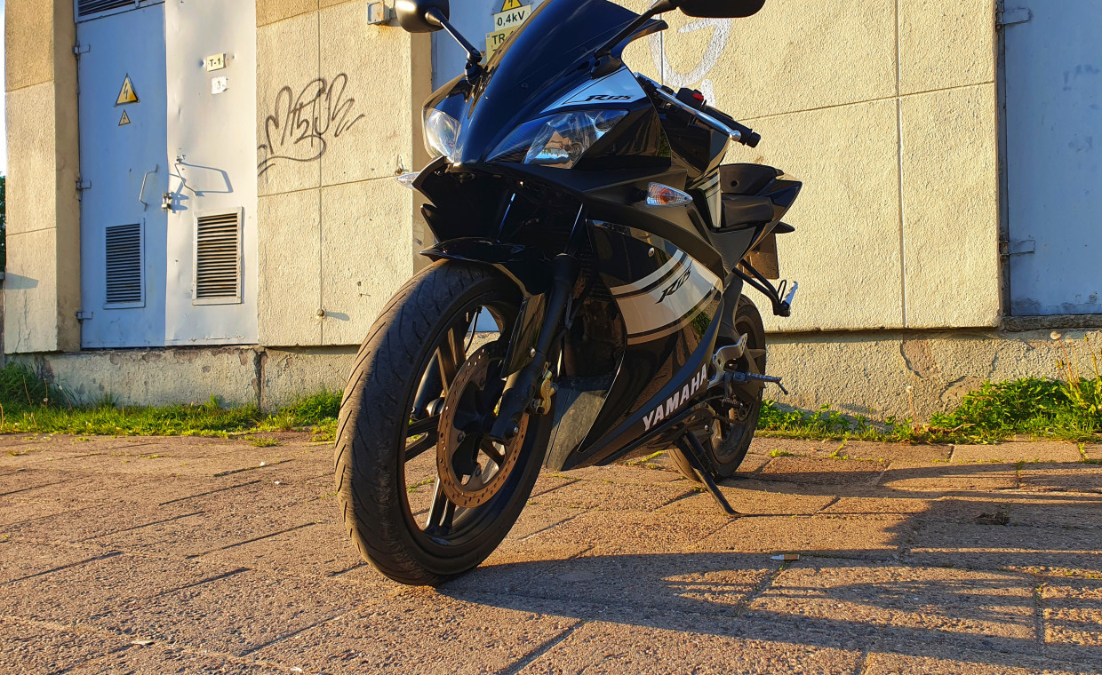 Motociklų nuoma, Yamaha YZF-R125 (125cc) nuoma, Vilnius