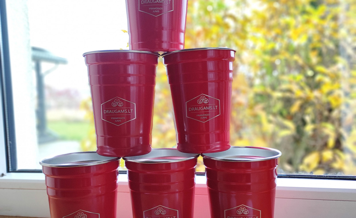 Laisvalaikio daiktų nuoma, Beer Pong stalas ir plieninės stiklinės nuoma, Klaipėda