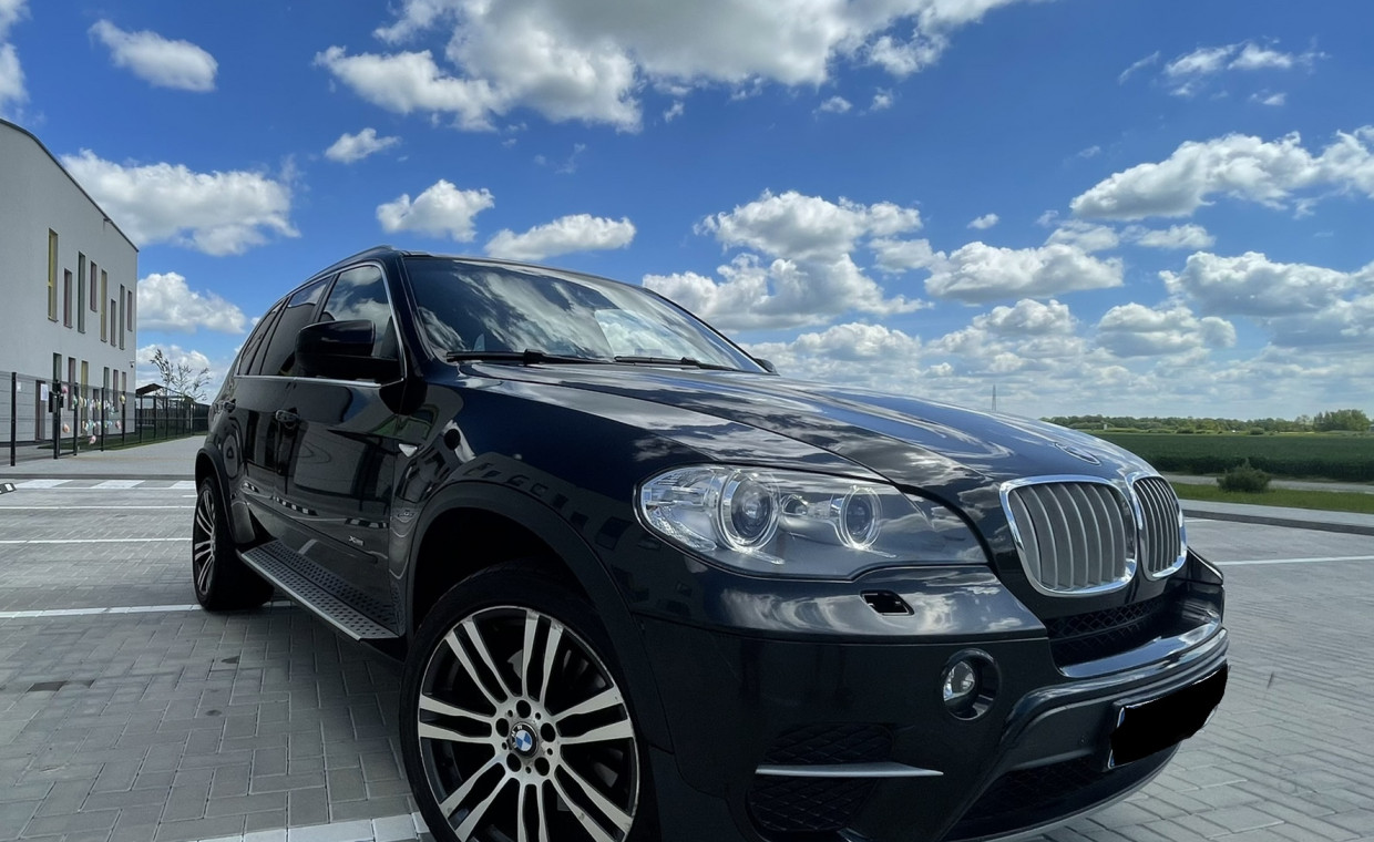 Automobilių nuoma, BMW X5 4.0d Face Lift nuoma, Kaunas