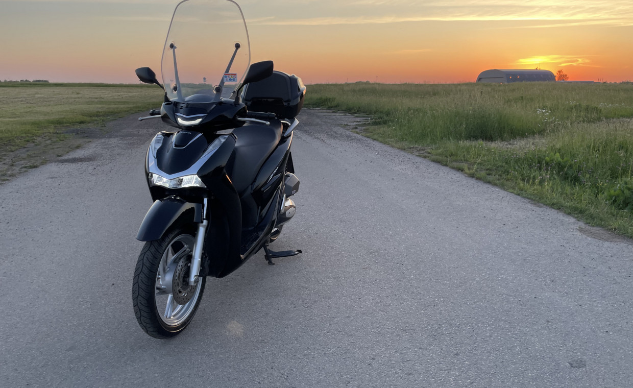 Motociklų nuoma, Honda SH150i nuoma, Kaunas