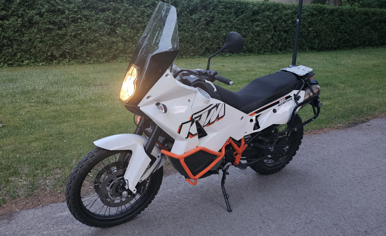 Motociklų nuoma, KTM ADVENTURE 990 nuoma, Tauragė