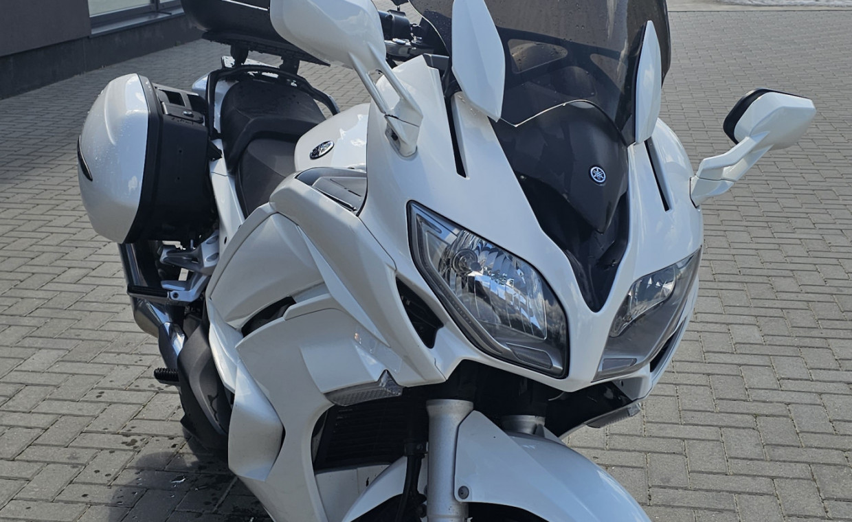 Motociklų nuoma, YAMAHA FJR1300 nuoma, Tauragė