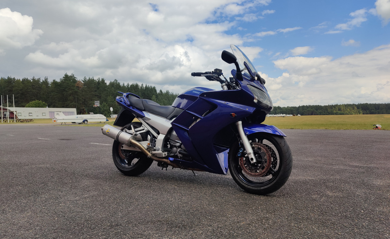 Motociklų nuoma, Yamaha FJR 1300 nuoma, Prienai