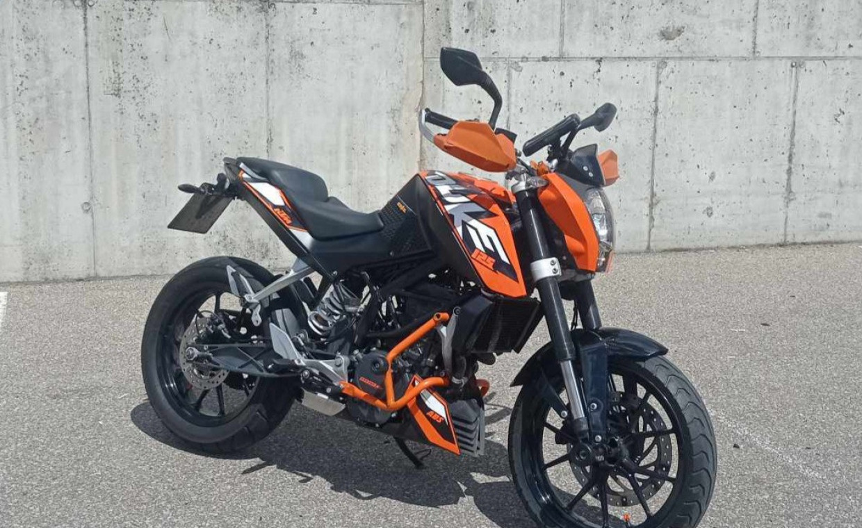 Motociklų nuoma, Motociklas KTM Duke 125 (A1 kategorija) nuoma, Vilnius