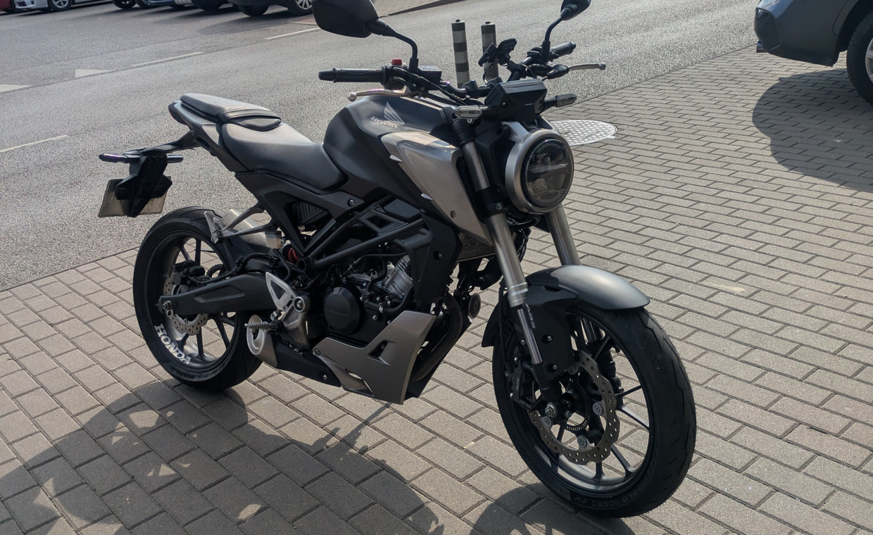 Motociklų nuoma, Honda CB125R B100, A1 kat. nuoma, Kaunas