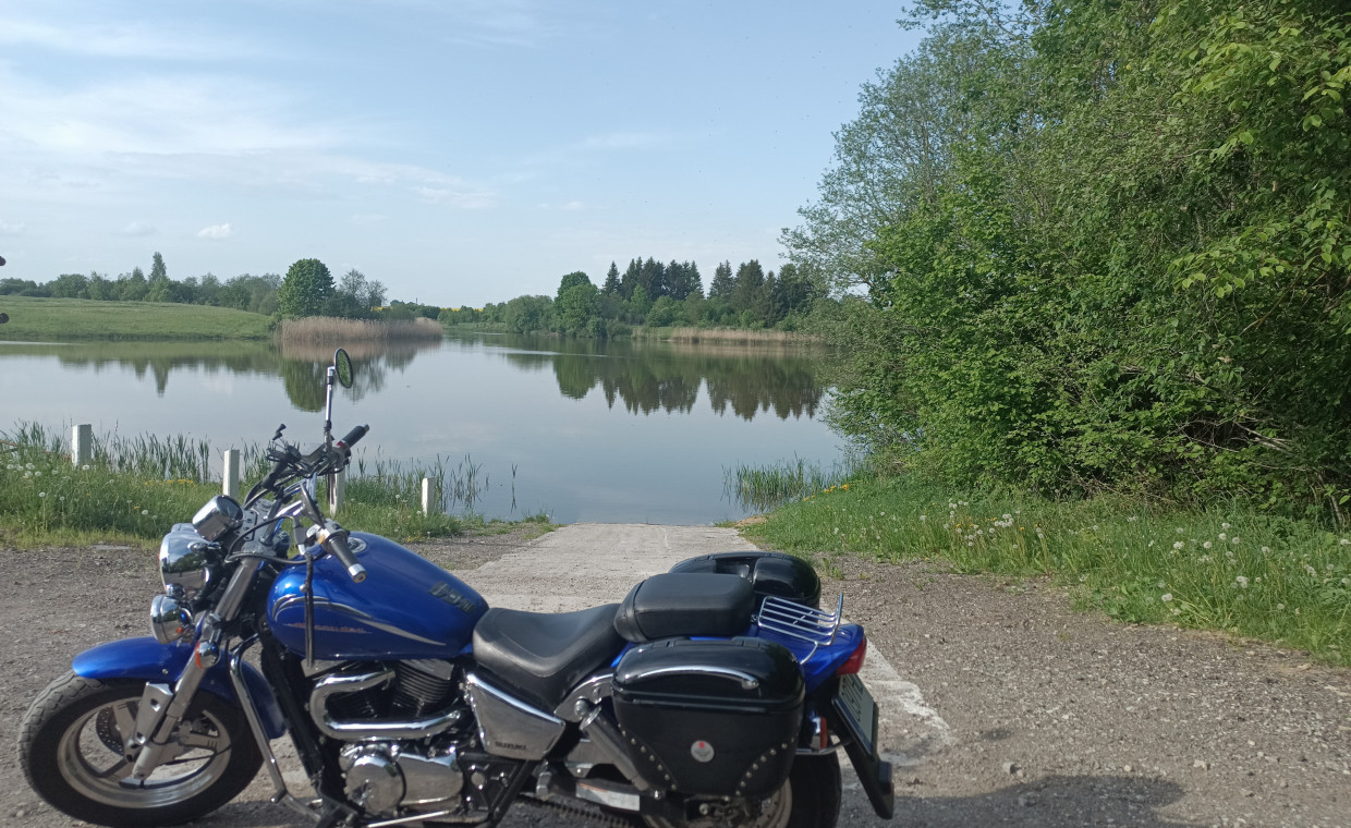 Motociklų nuoma, Suzuki VZ 800 Marauder nuoma, Užliedžiai