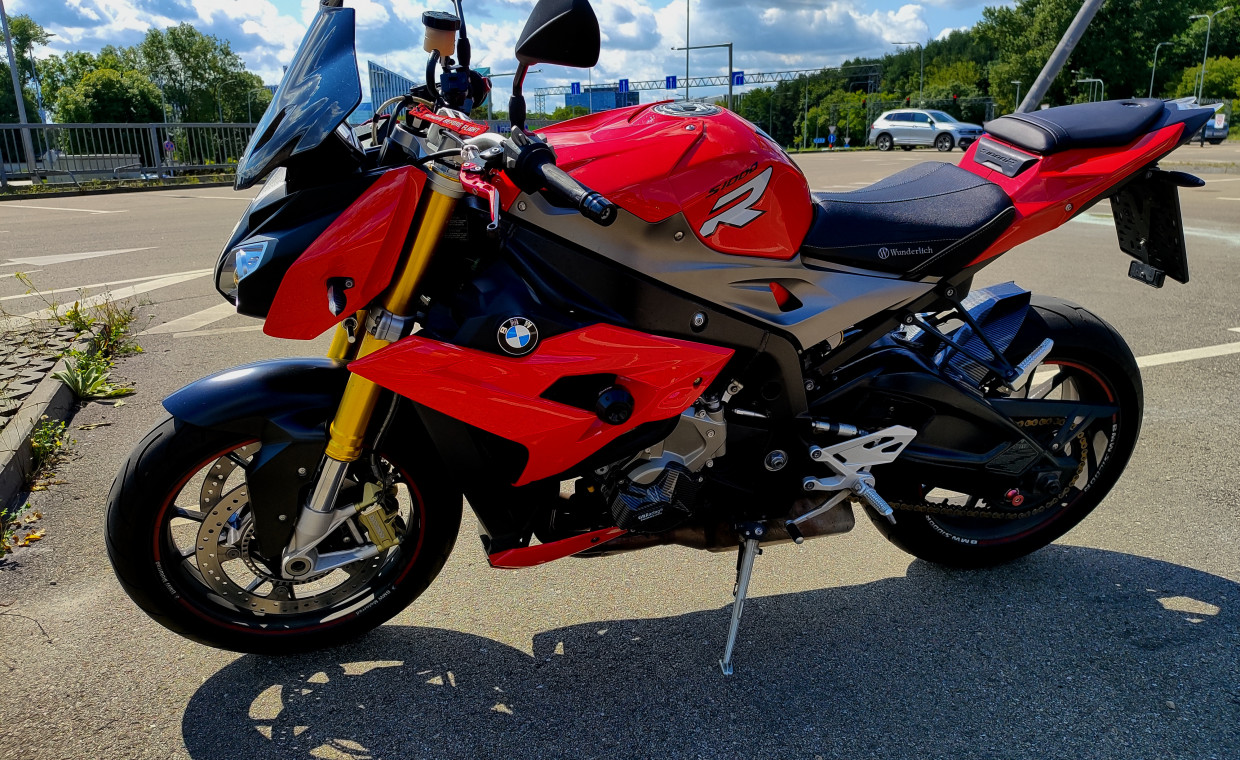 Motociklų nuoma, BMW S1000R 2014 A2 35KW/118KW nuoma, Vilnius