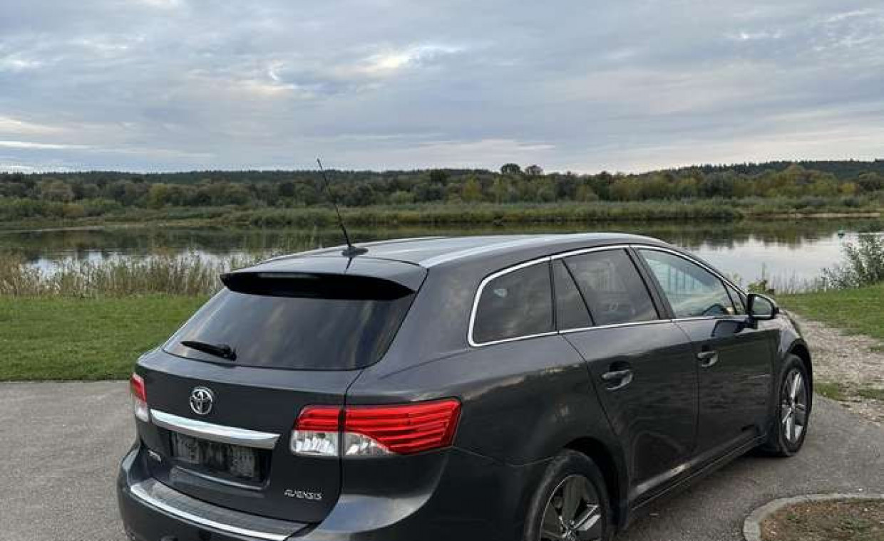 Automobilių nuoma, TOYOTA Avensis nuoma, Klaipėda