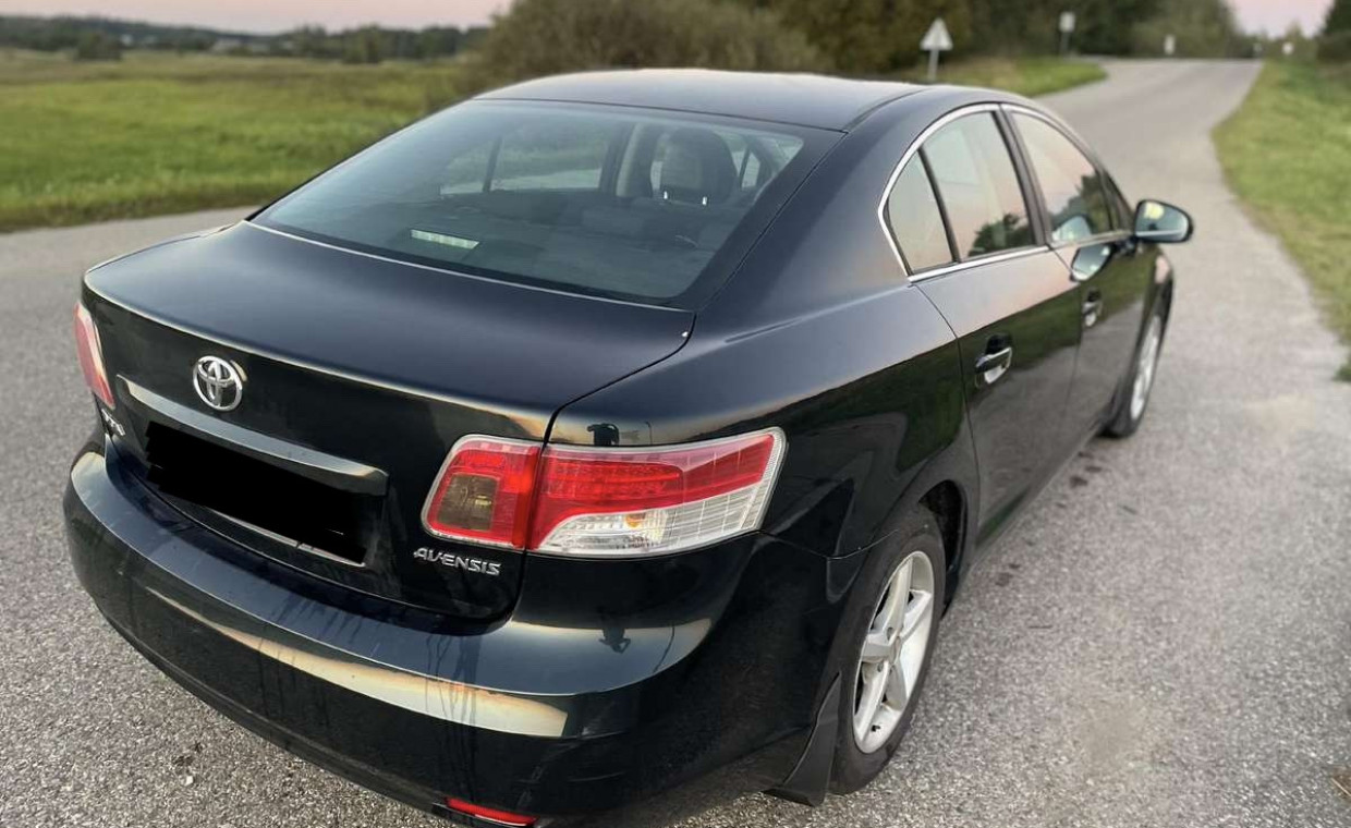 Automobilių nuoma, TOYOTA Avensis nuoma, Klaipėda