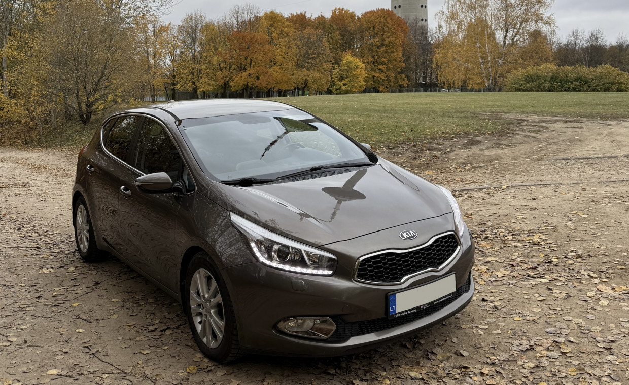 Automobilių nuoma, KIA CEE'D nuoma, Vilnius