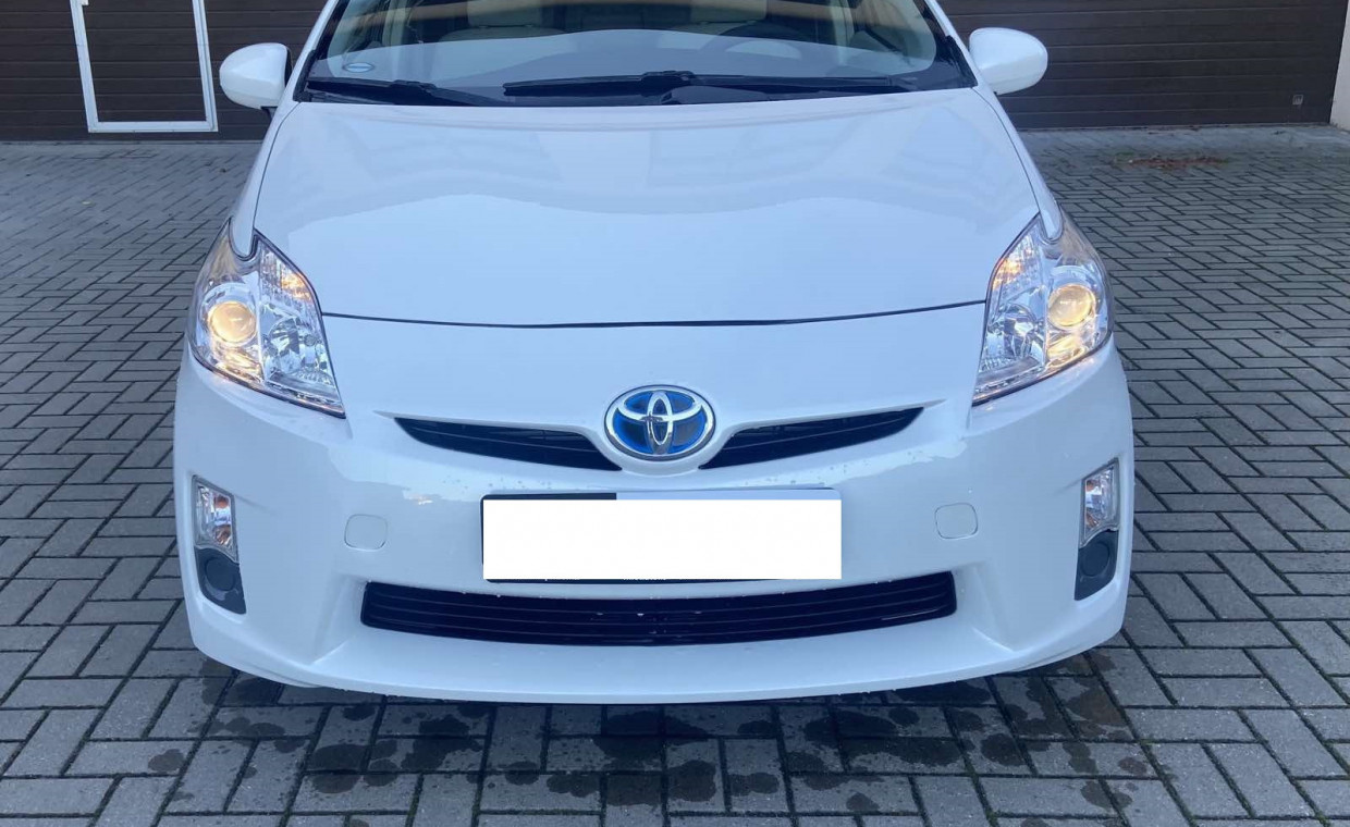 Automobilių nuoma, TOYOTA PRIUS 3 nuoma, Kaunas