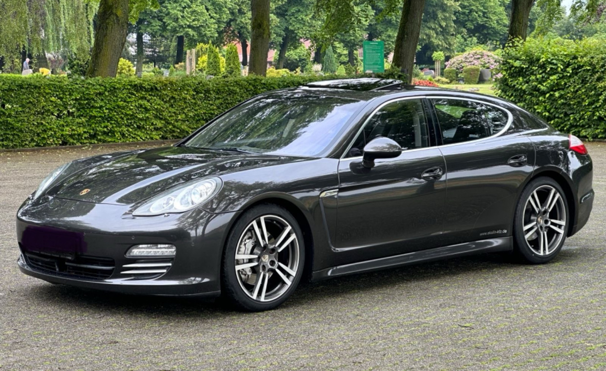 Automobilių nuoma, Porsche Panamera nuoma, Vilnius