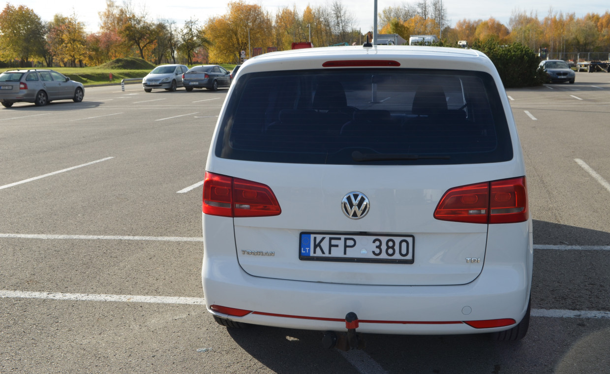 Automobilių nuoma, Volkswagen Touran nuoma, Šiauliai