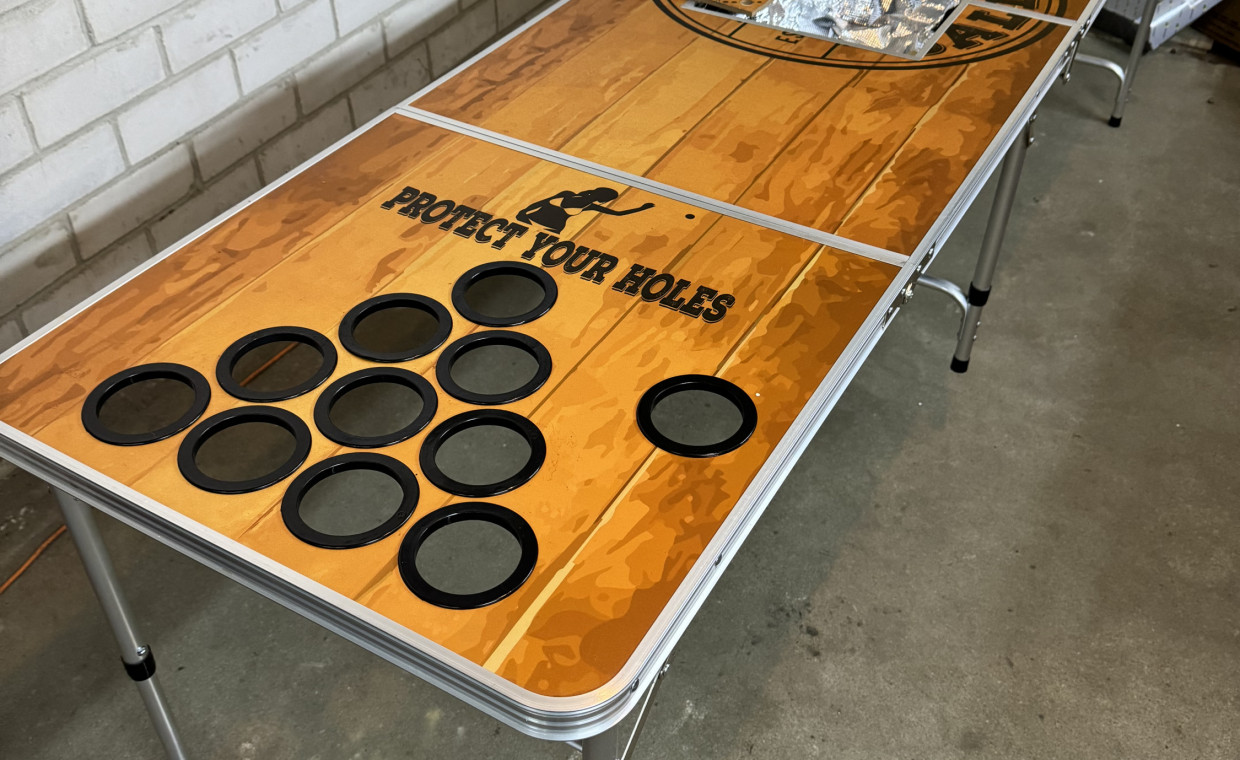 Renginių prekių nuoma, Profesionalus Beer pong stalas nuoma, Vilnius