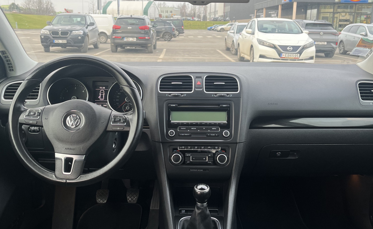 Automobilių nuoma, Volkswagen Golf 6, 2010 nuoma, Vilnius