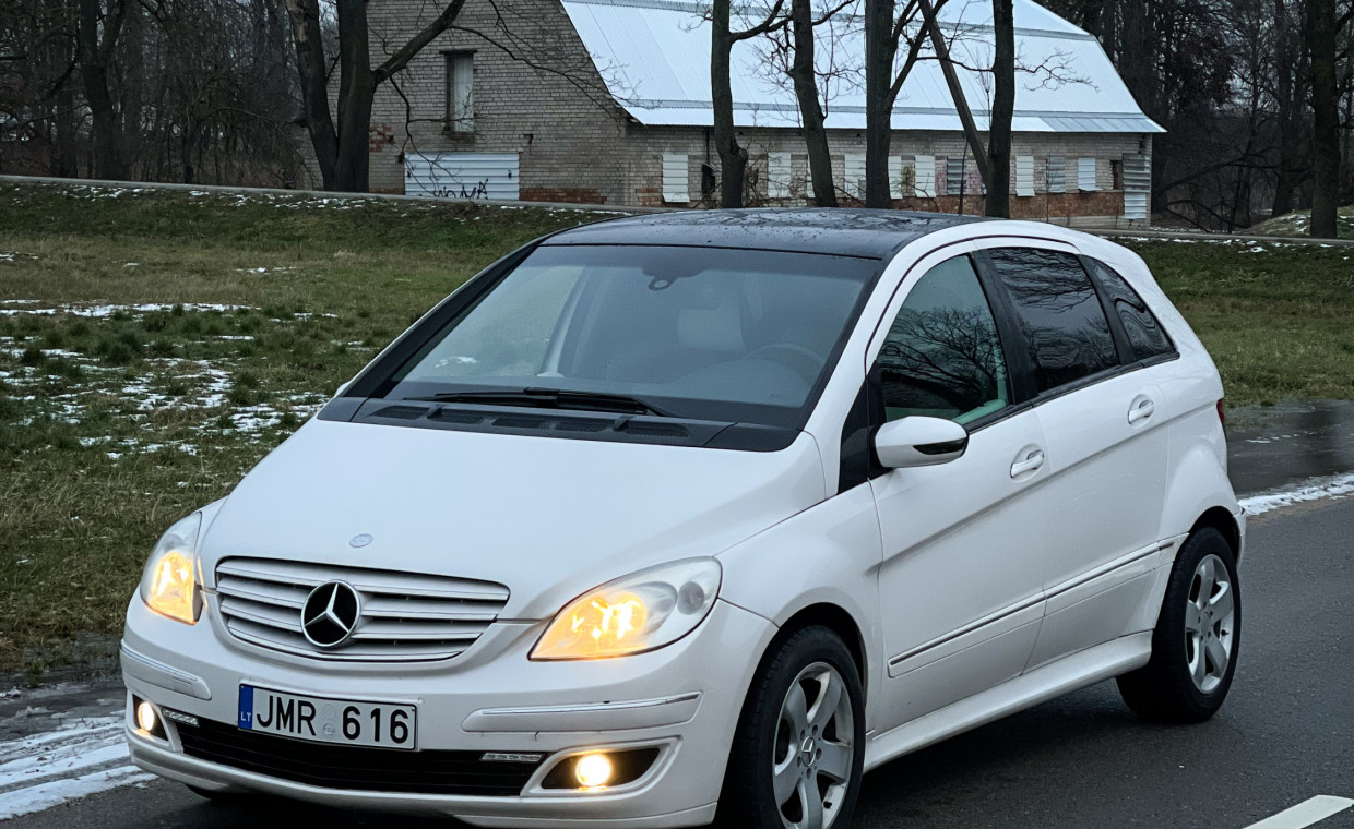 Automobilių nuoma, Mercedes Benz B180 Automatinė, Dyzelis nuoma, Kaunas