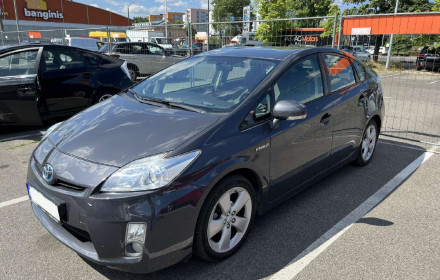 Toyota Prius, automobilių nuoma