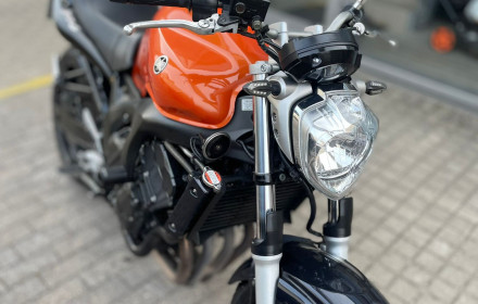 Yamaha FZ6  street