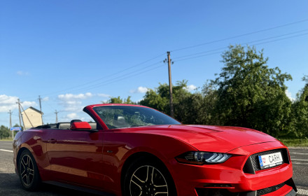 Ford Mustang Kabrioletas