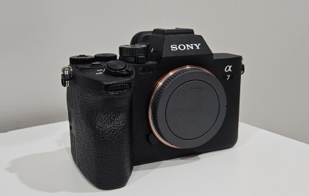 Sony A7 IV