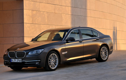 Premium klasė automobilis Bmw730D (F01)