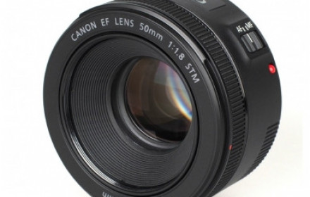 Canon 50mm f/1.8 STM